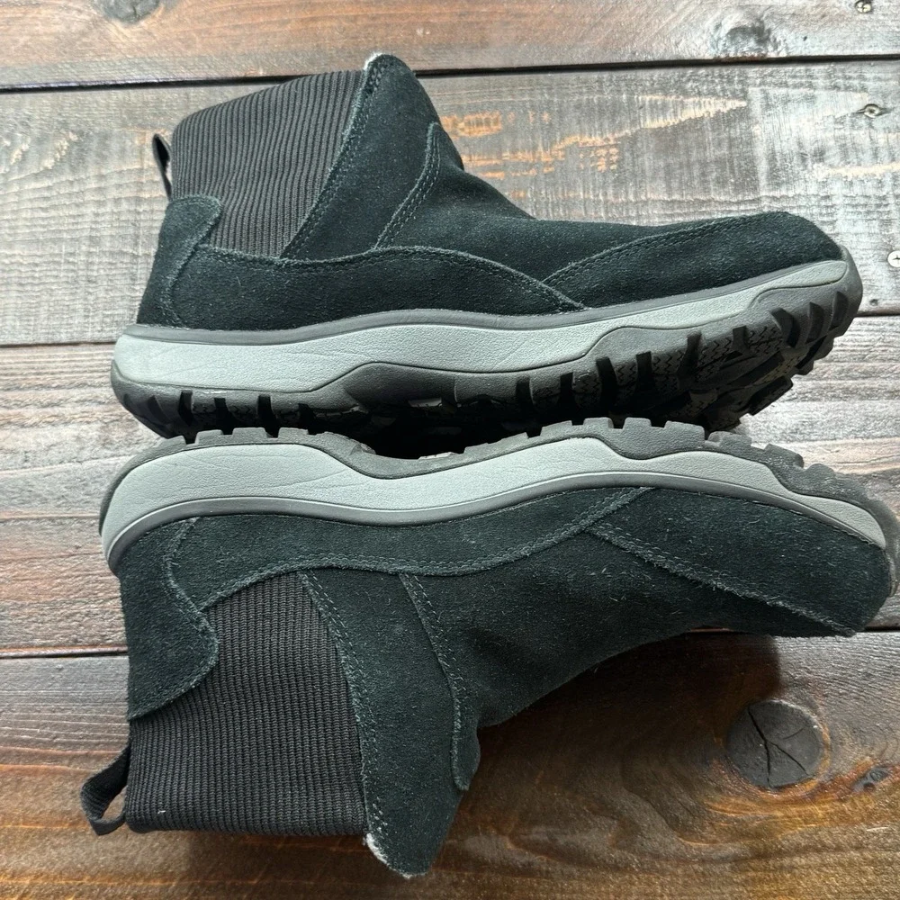 L.L. Bean Tek 2.5 Women's Snow Sneakers Boots Ankle Winter Size 10 M Black Suede